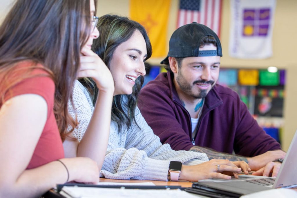 Discover Financial Aid Opportunities